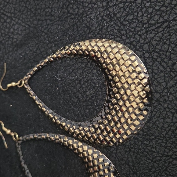 Bold Gold/Black Teardrop Earrings - Picture 2 of 5